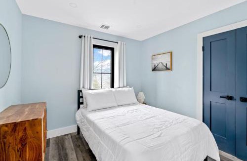 Hampton Bays House | Marble & Sun