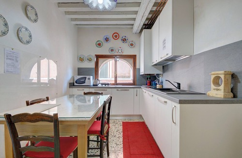 Castello Apartment | MARCO Canal-views