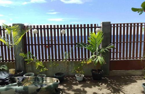Iba Villa | Marcusito's Beachfront Vacation Place