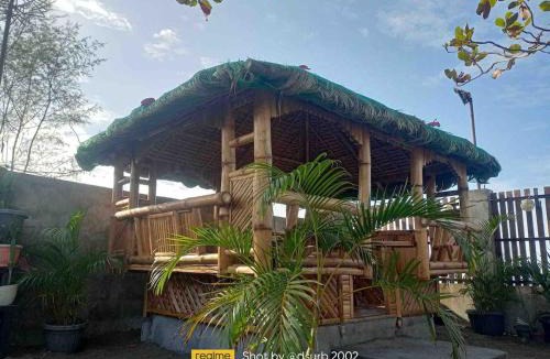 Luzon House | Marcusito's Beachfront