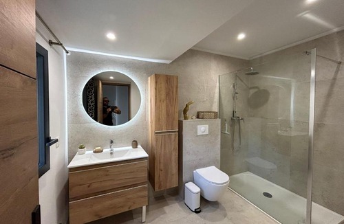 Conca Apartment | Mare Turchinu- Pieds dans l'eau- vue mer- Standing