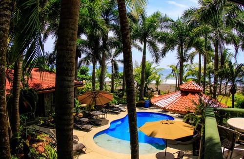 Playa Hermosa Villa | Marea Brava Apartments Ocean Front