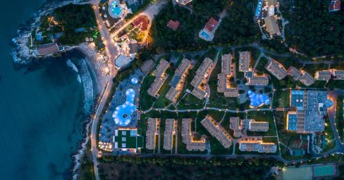 Agios Spyridon Corfu Resort | Mareblue Beach