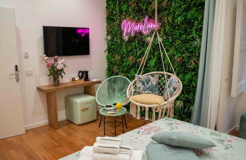 Vittorio Emanuele Bed & Breakfast | Mareluna Rooms