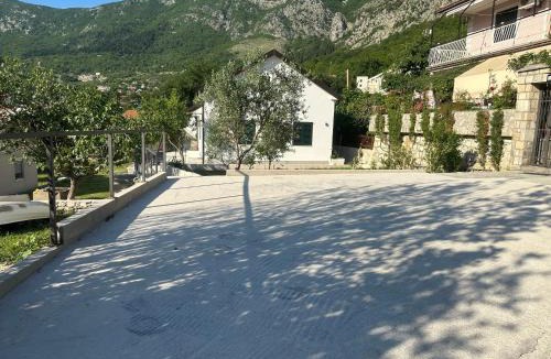 Risan Apartment | Marevia