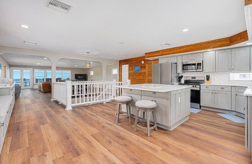 Ormond-by-the-Sea House | Margarita Manor - Oceanfront Pool Home