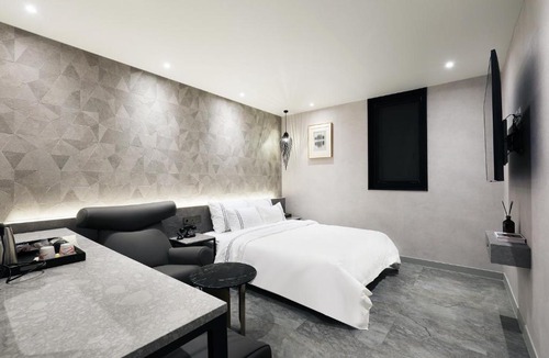 Chungju Hotel | Mari Hotel