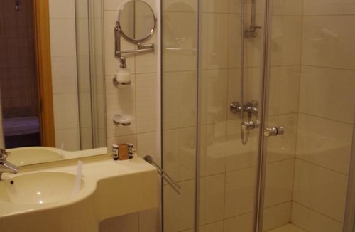 Sector 3 Hotel | Mari Vila Hotel