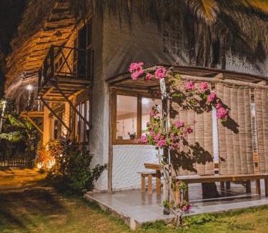 El Porvenir House | Maria Moñitos Hostel