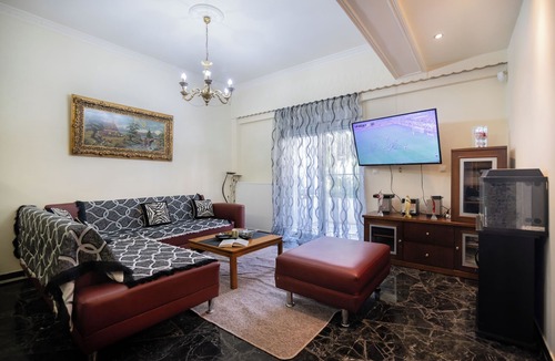 Glyfada Apartment | Maria's Cozy Getaway in Glyfada