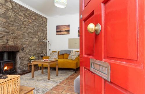 Ingleton House | Marian Cottage