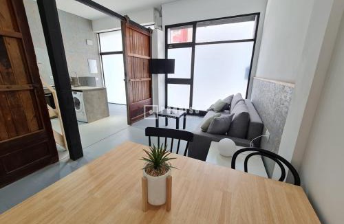 Sant Antoni Apartment | Marie Curie