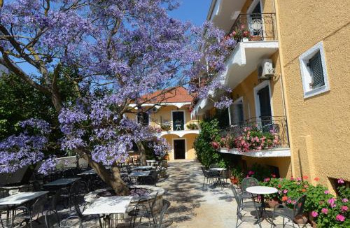 Acharavi Hotel | Marie Hotel