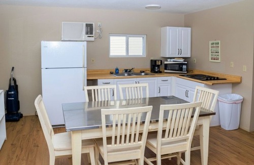 Marblehead Villa | Marina Breeze 3BR Villa #10 at South Beach Resort — Marina, Pools, Beach