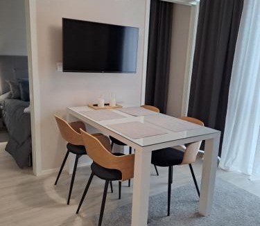 Kalajoki Apartment | Marina Chalets RANGE by Hiekka Booking - sisältää liinavaatteet ja loppusiivouksen