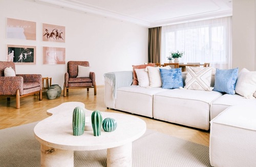 Fenerbahce Apartment | Marina Close Duplex with Patio, 5 min to Sea View