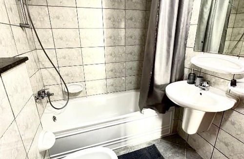 Dubai Hostel | Marina Hostel