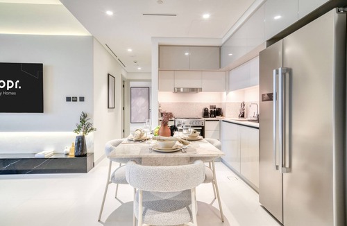 Dubai Marina Apartment | Marina Luxe 2BR | Emaar Beachfront