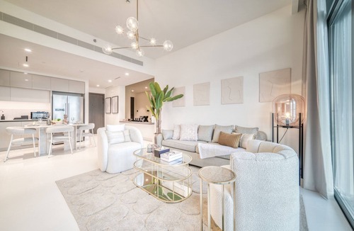 Dubai Marina Apartment | Marina Luxe 2BR | Emaar Beachfront