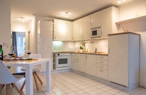 Cuxhaven Apartment | Marina View