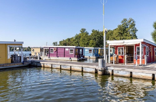 Koenigs Wusterhausen Apartment | Marina Zernsdorf