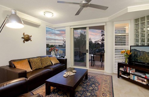 Mooloolaba Apartment | Mariner Cove 1 - Luxurious 2 Bedroom Unit on the Canal, 100 Metres to the Beach