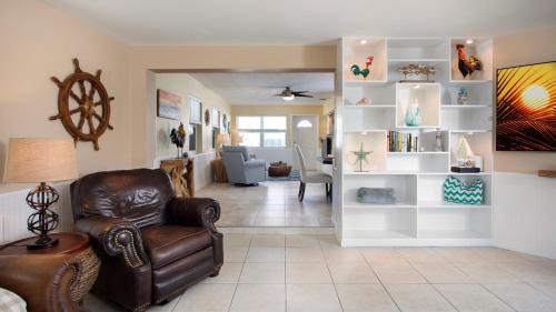 Key West House | Mariners Hidden Haven by Last Key Realty