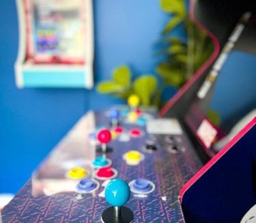 Thunderbolt House | Mariners Rest 5BR Game Room, Near Beach