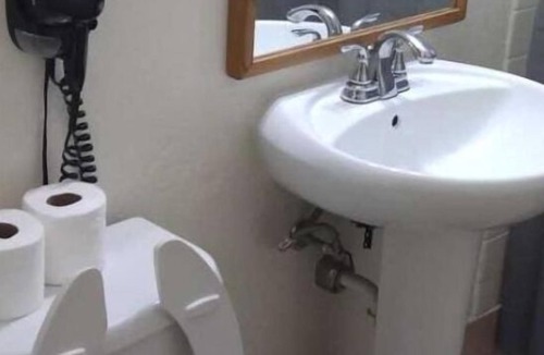Marinette Hotel | Marinette Inn