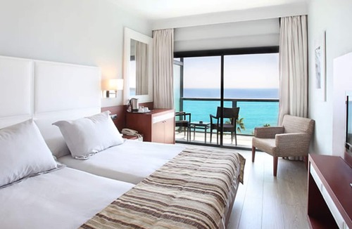 Cala Bona Hotel | Marins Suites - Adults Only Hotel