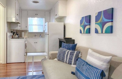 Greater South River City House | Mariposa A | Pet-Friendly Stay Near SoCo