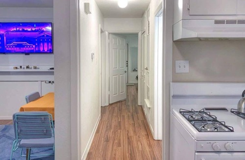 Greater South River City House | Mariposa A | Pet-Friendly Stay Near SoCo