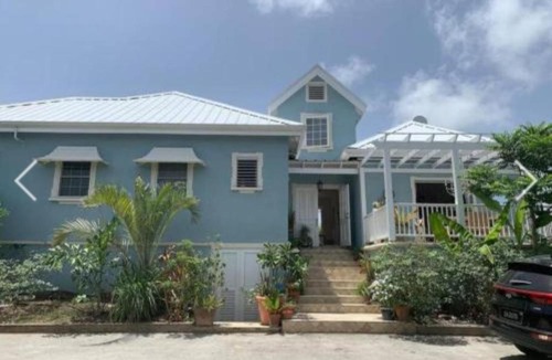 Mullins Villa | Mariposa House