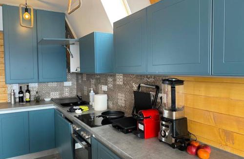 Marisel House | Marisel Escape Cabin