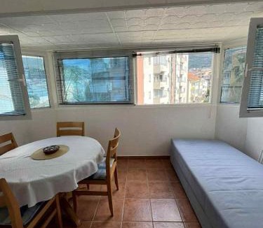 Velji Vinogradi Apartment | Marko's place
