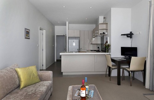 Renwick Cottage | Marlborough Magic - Rapaura Holiday Home