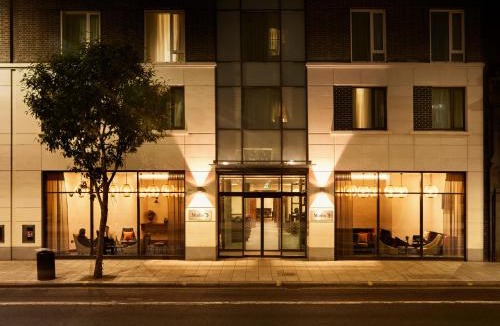 Bishop's Hotel | Marlin Waterloo