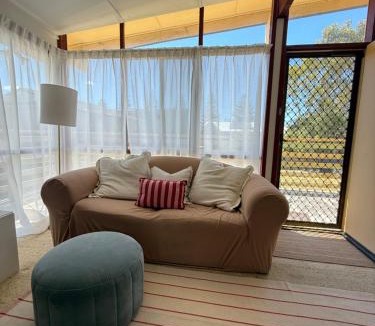 Broulee House | Marlins Beach Shack Broulee