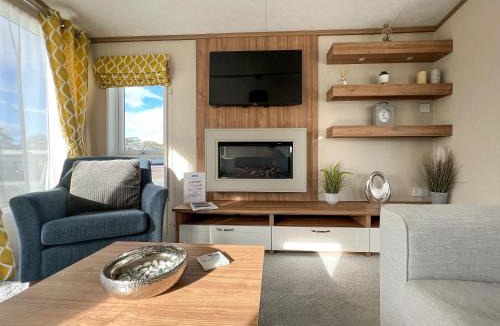 St. Andrews House | Marlow 1