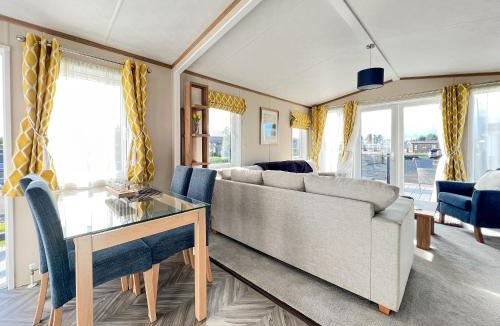 St. Andrews House | Marlow 1