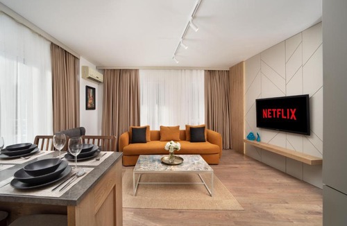 Gumussuyu Mahallesi Apartment | Marmada Suites