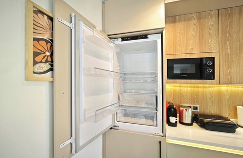 Gumussuyu Mahallesi Apartment | Marmada Suites