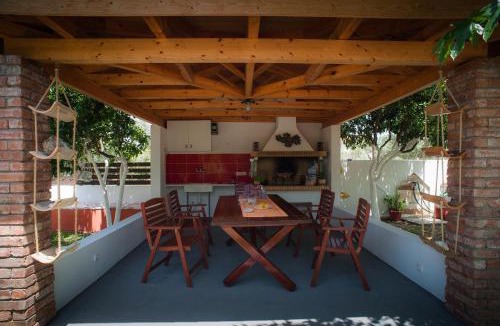 Agiokampos Apartment | Marmaron Rooms