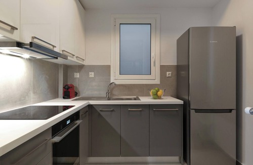 Mousio Apartment | Marnis10 5th Right-Urban Chic Archeological museum