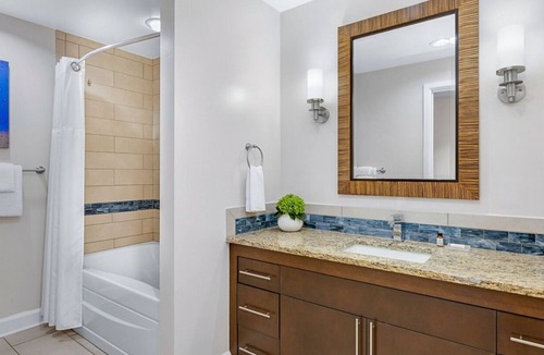 Marco Island Hotel | Marriott Crystal Shores Resort/2BR with Poolside View Floors 6 and above