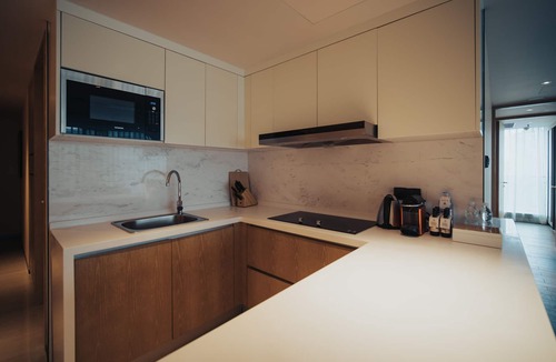 Jeifangbei Central Business District Apartment | Marriott Executive Apartments Chongqing
