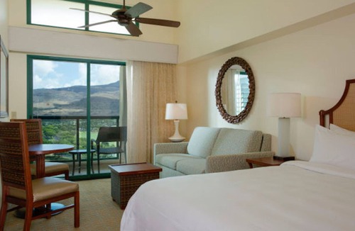 Ko Olina Resort | Marriott KoOlina Beach Club, Beautifully appointed studio with kitchenette.