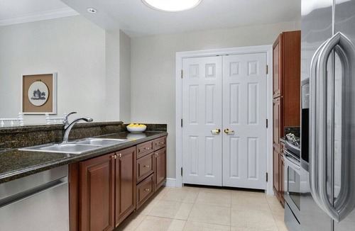 Berkeley Condo | Marriott Manor Club Luxury 1BD villa sleeps 4