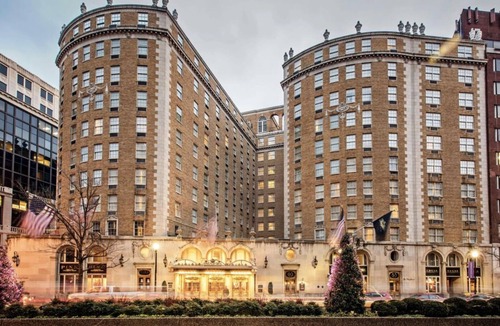 Connecticut Ave - K Street House | Marriott MayflowernImmerse yourself in modern elegance in the heart of D.C.