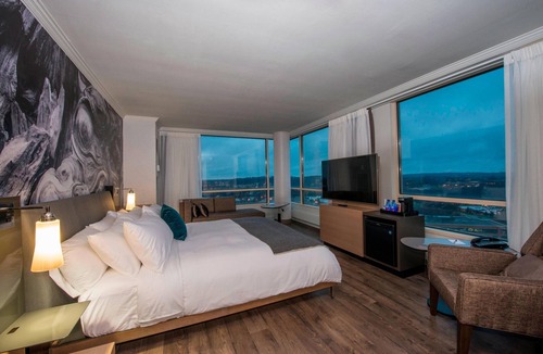 Minnetonka Hotel | Marriott Minneapolis Southwest